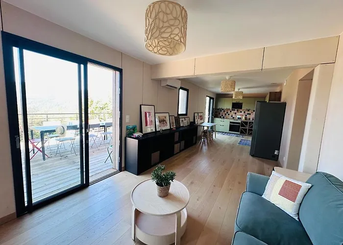 Dağ evi Charmante Maison Bois T3